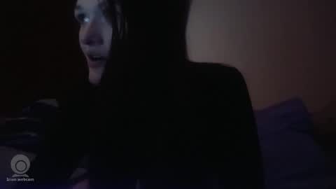 milkyemm online show from November 17, 8:37 am