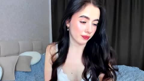 milla moore online show from October 28, 6:24 pm