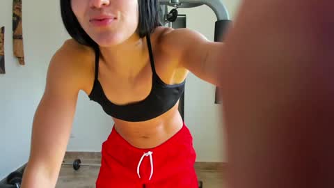 Snapshot of miller_fit_ chatting on January 7, 7:06 pm Lissa online show from January 7, 7:06 pm