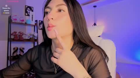 miller_vanessa_ online show from February 10, 8:56 pm