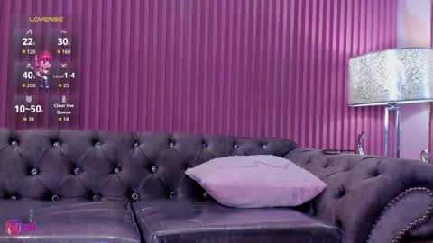 milleyjones_ online show from March 12, 11:46 am