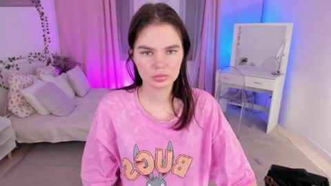 Welcome My name is Tina online show from April 2, 3:53 pm