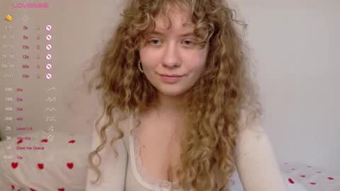 milounee online show from March 21, 8:30 am