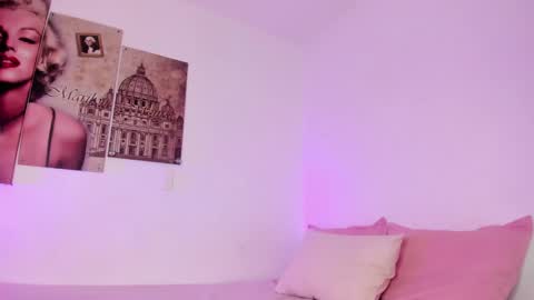 Snapshot of milu_cooper chatting on October 10, 5:56 am milu modelo independiente .onlyfans kmila model online show from October 10, 5:56 am