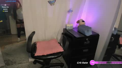 Mily  online show from May 28, 12:47 pm