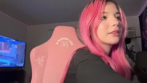 Mina online show from May 6, 2:04 am