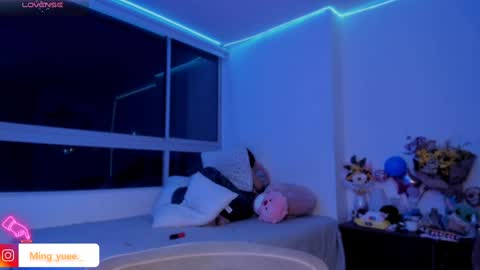 My name is Fer Nice to meet you  give it a thumbs up please its important online show from January 18, 2:58 am