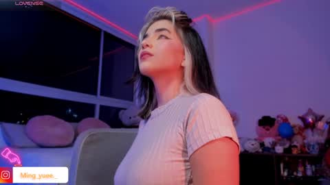 My name is Fer Nice to meet you  give it a thumbs up please its important online show from January 25, 2:37 am