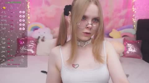 Vikki online show from February 19, 6:44 am