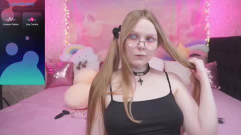 Vikki online show from February 6, 10:29 am