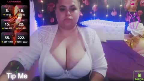 mira_cle_ online show from October 9, 8:40 am