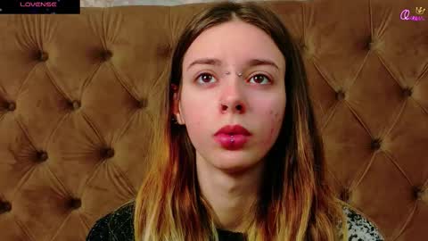 mira_lynxx online show from January 19, 5:03 am