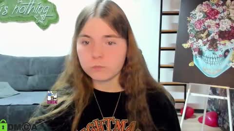 miraa_bloom online show from March 16, 3:27 pm