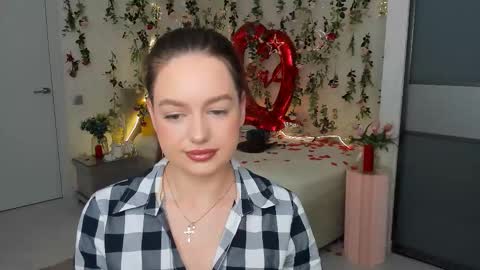 Emma online show from March 15, 4:03 am