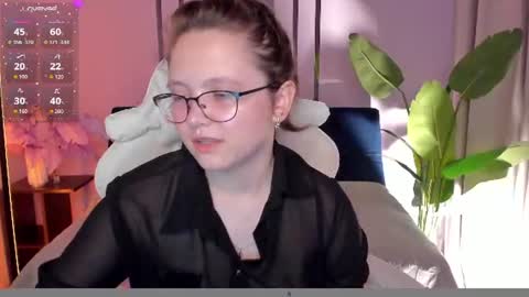 Mirra online show from June 11, 1:49 am