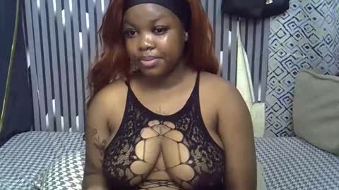 mirror_254 online show from November 22, 9:45 am