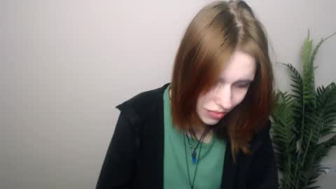 misaki_chan_ online show from March 12, 11:07 pm