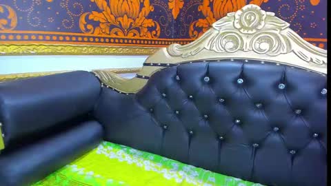 Mishell online show from September 25, 3:22 pm