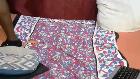 miss_bani online show from February 18, 8:13 am