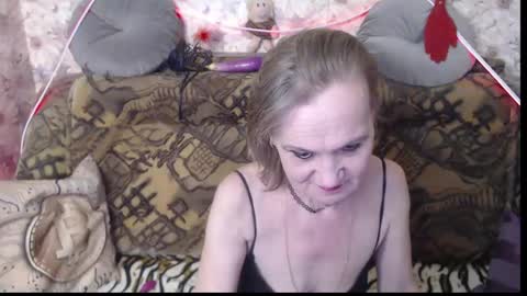 ask me online show from December 9, 7:29 pm