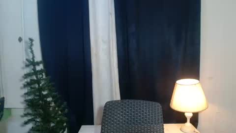 Snapshot of miss_bellah chatting on October 12, 6:43 pm Bellah online show from October 12, 6:43 pm