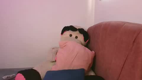 miss_chellsea online show from June 4, 7:40 pm