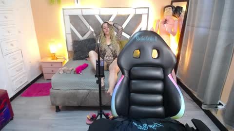 hanna online show from January 9, 12:09 pm