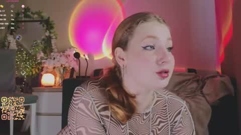 miss_ida online show from May 31, 2:23 pm