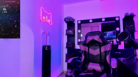 Miss Kittyn online show from April 24, 12:46 am