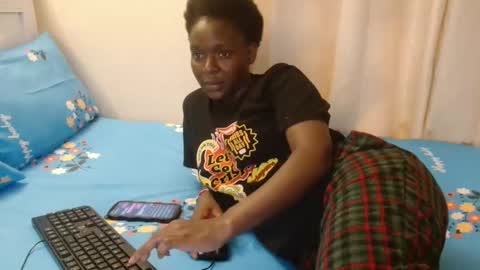 monroe online show from April 6, 7:53 am