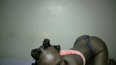 miss_pretty1 online show from February 14, 6:10 pm