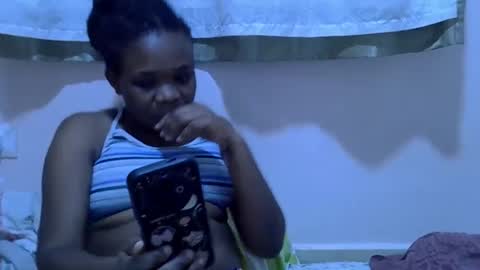 miss_velour online show from March 31, 1:00 pm