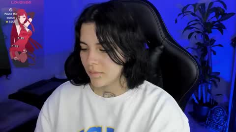 Missy Charlottte.  Hey remember to give me a thumbs up ty online show from October 29, 5:01 am