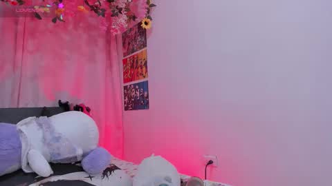 Vane online show from March 13, 12:34 am