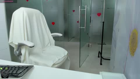 Miss Domina online show from February 10, 4:15 am