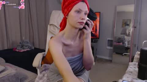 Miss Jen Dare online show from February 18, 6:37 am