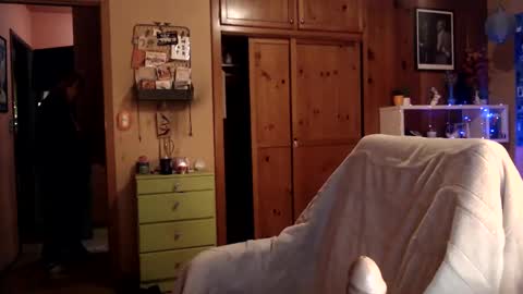 MissKittyFox online show from January 20, 5:37 am