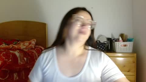 eva   online show from March 12, 2:20 am