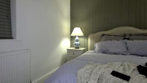 Miss Madison Mae online show from December 4, 10:43 pm