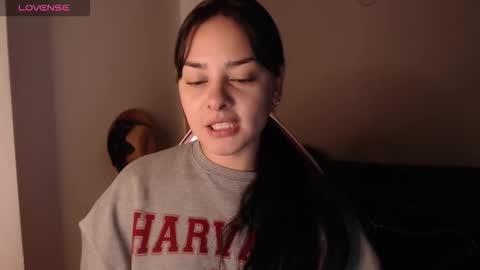 missmariana_ online show from February 3, 2:53 am