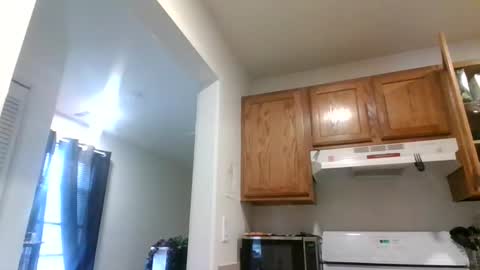 MissMona online show from March 22, 9:32 pm