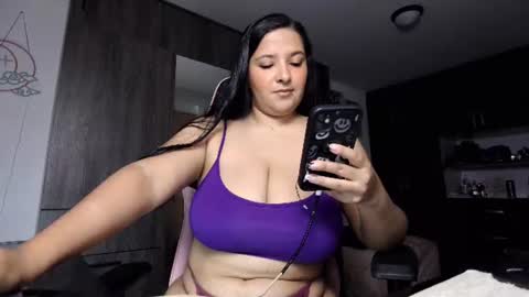 MissMoon online show from July 10, 9:15 pm