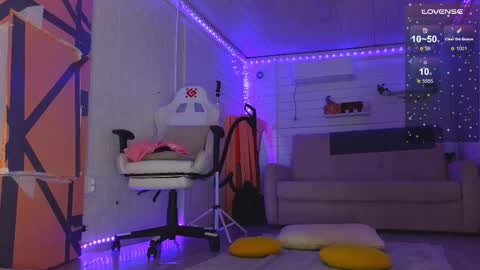 . online show from March 27, 5:13 pm