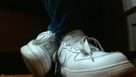 TELL ME MISS online show from January 22, 2:48 am