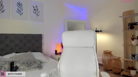 Snapshot of missthailand_ chatting on February 5, 11:28 pm Fernanda Davila online show from February 5, 11:28 pm