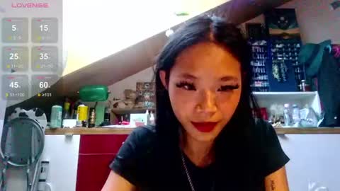 Miss Versatile online show from June 6, 6:36 pm