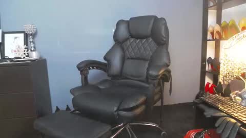 Miss Von Tease online show from February 8, 7:28 pm