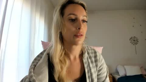 Missy matrix online show from November 4, 9:25 am