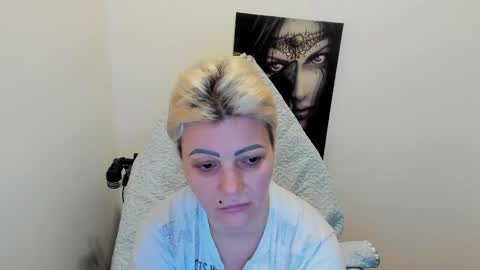 Miss CatSnow online show from February 16, 11:59 am