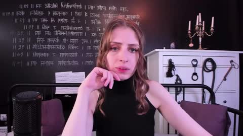 Snapshot of mistress_marlene chatting on February 25, 10:26 am Mistress Marlene online show from February 25, 10:26 am